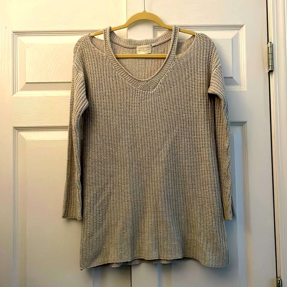 Light gray knit sweater